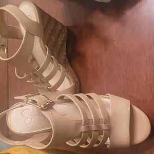 Jessica Simpson espadrille wedges size 8.5 tan color